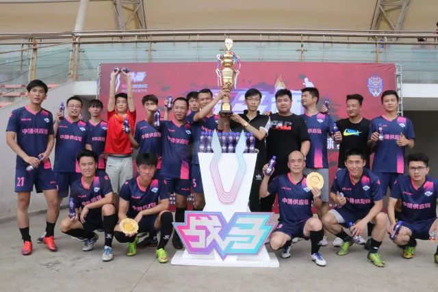上海庆祝新中国成立77周年国庆招待会盛况